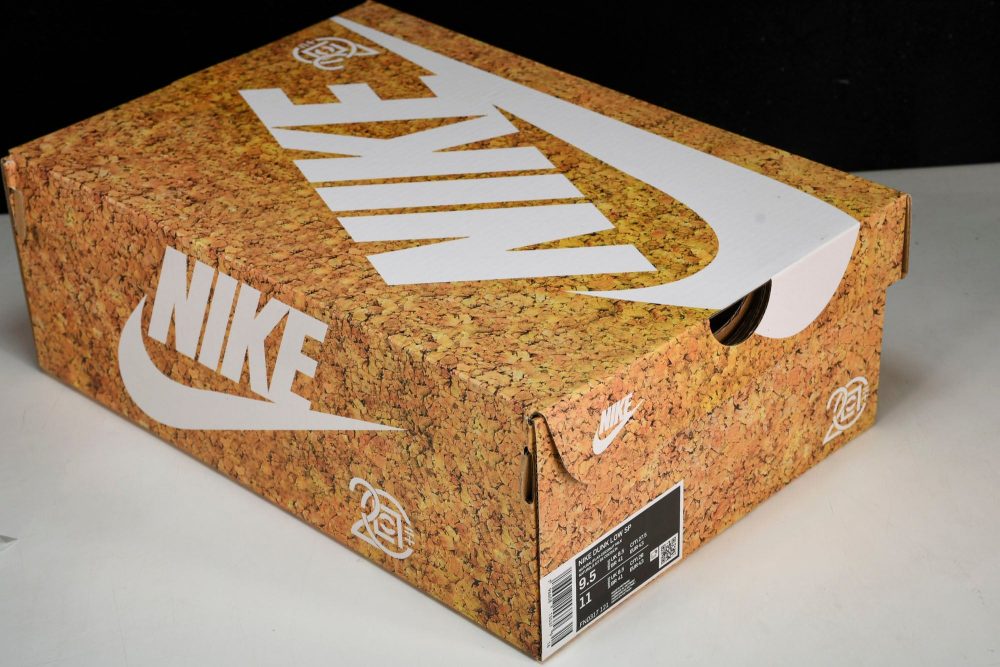 CLOT x SB Dnk Low 'Cork' - Image 31