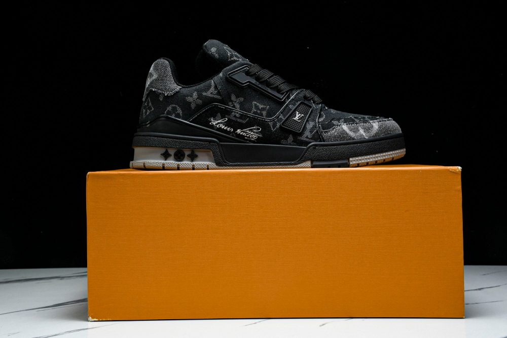 Louis Vuittоп Trainer Low 'Black Denim Monogram Textile' - Image 19