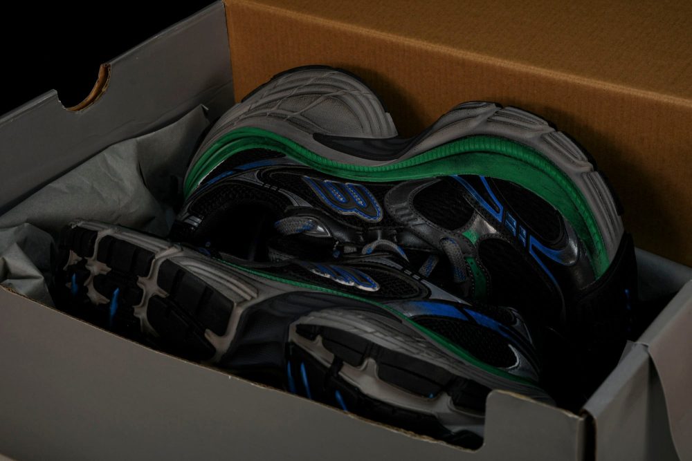 10XL Sneaker 'Black Blue Green' - Image 23