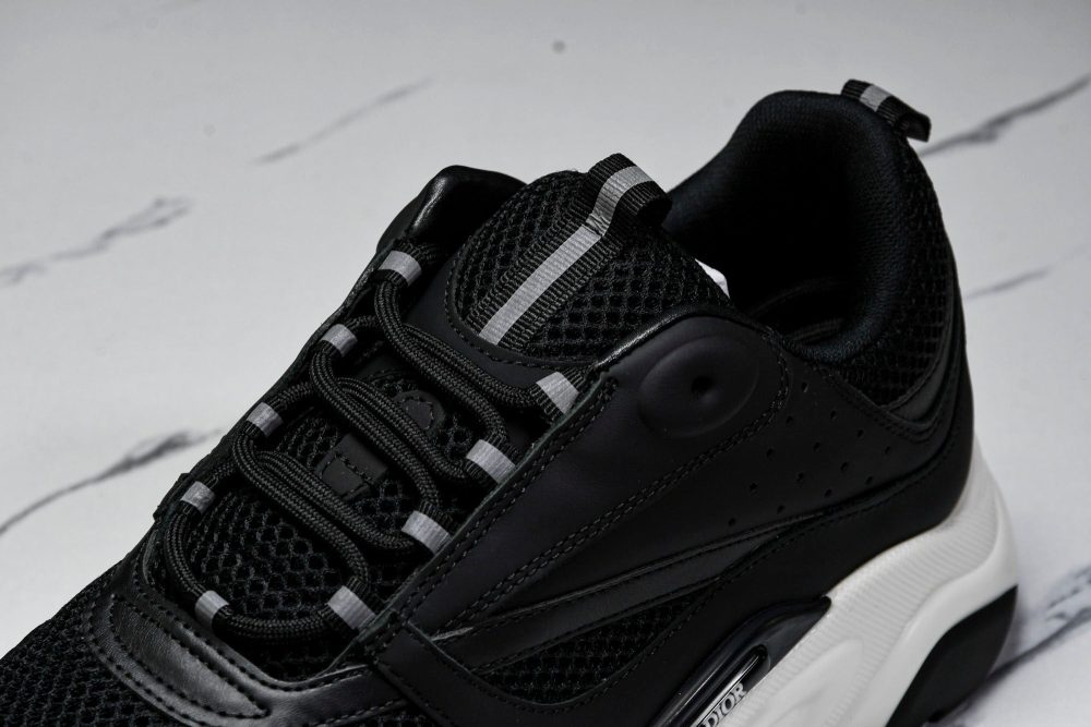 D1or B22 'Black White' - Image 10