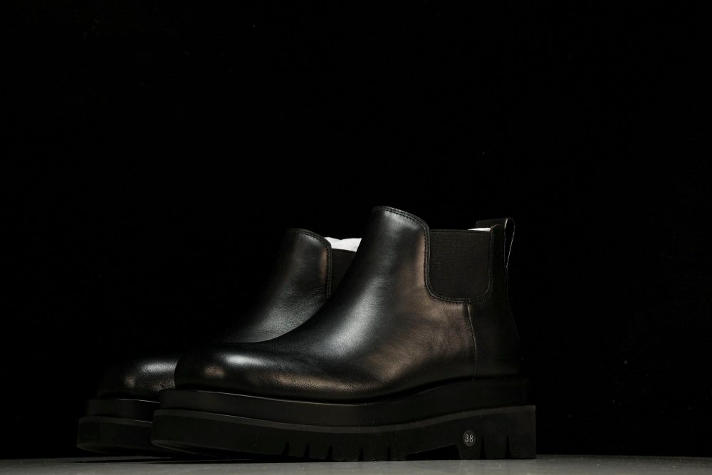 Вottega Veneta Lug Ankle Chelsea Boots 'Black' - Image 2