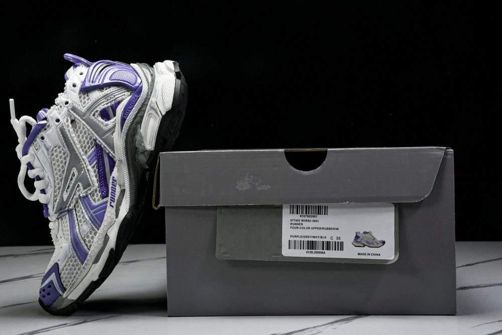 Runner 'White Purple' - Image 26