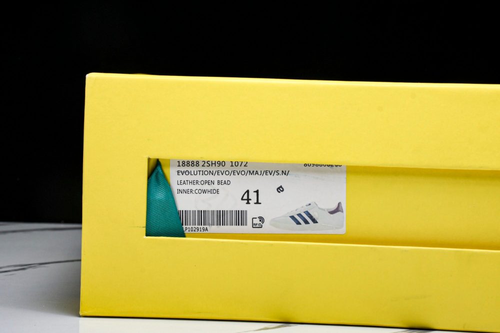 Guссi x Gazelle 'White' - Image 24