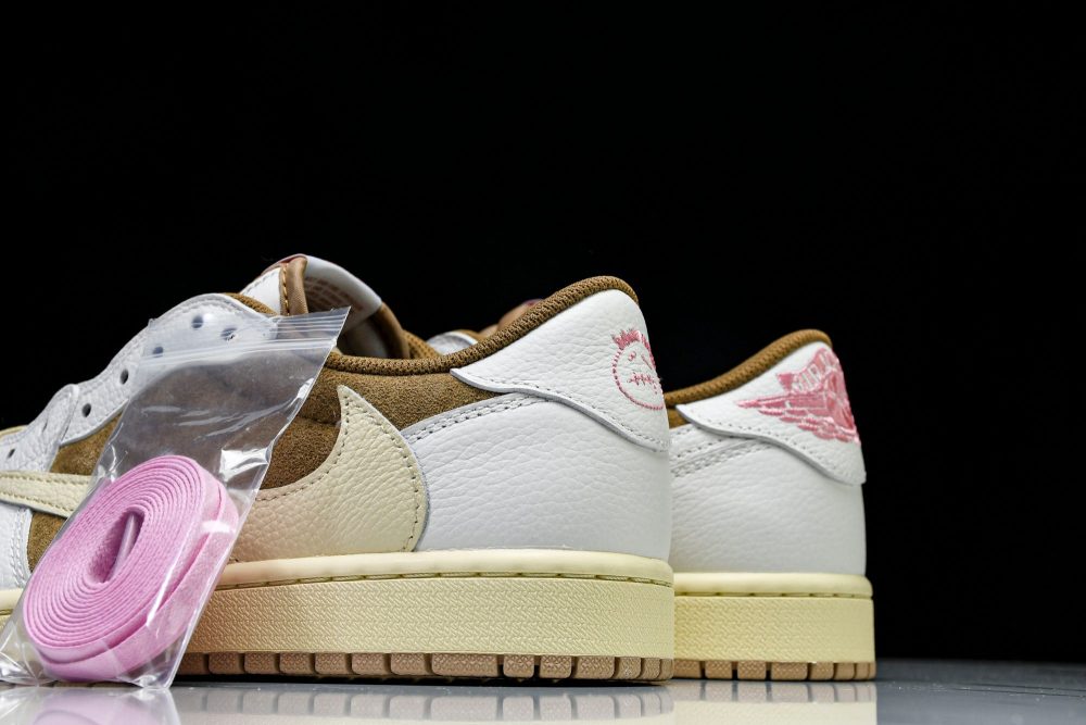 Travis Scott AJ1 Retro Low OG 'Sail Shy Pink' - Image 8