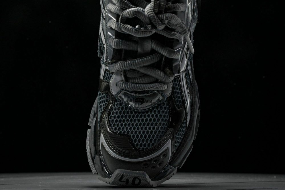 Runner 'Dark Grey Black' - Image 6
