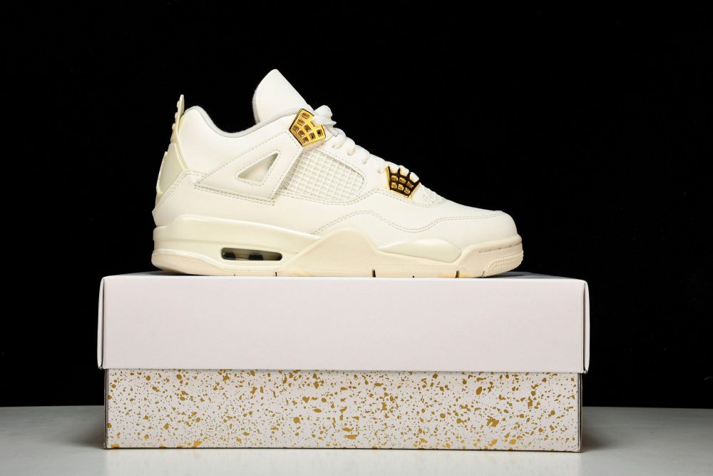 AJ4 Retro 'Metallic Gold' - Image 27