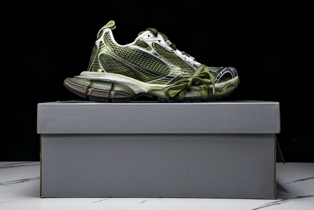3XL Sneaker 'Khaki Eggshell' - Image 24