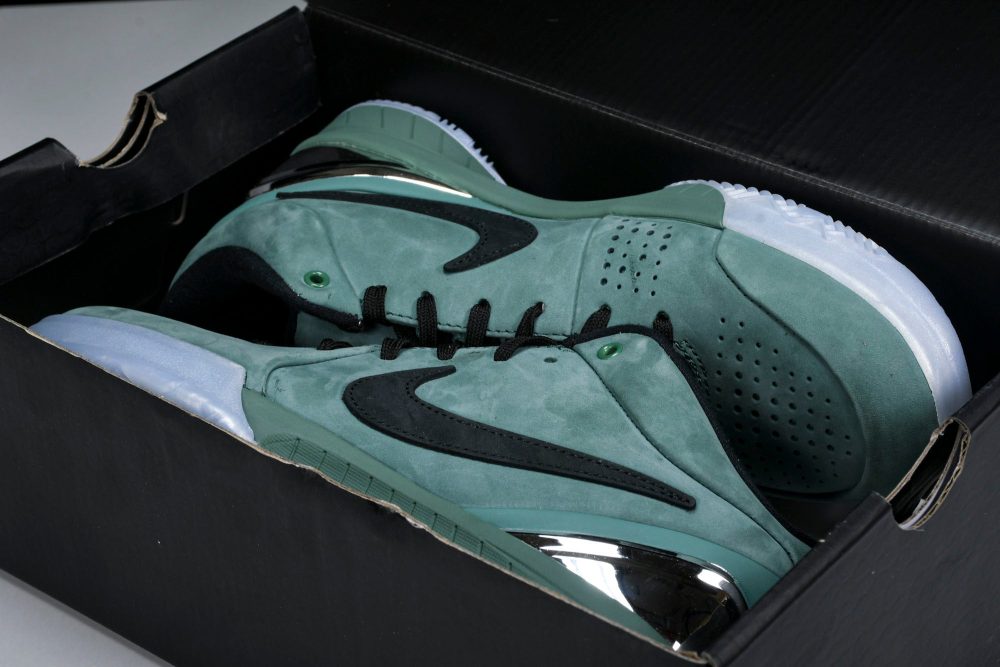 Kobe 4 Protro 'Girl Dad' - Image 24