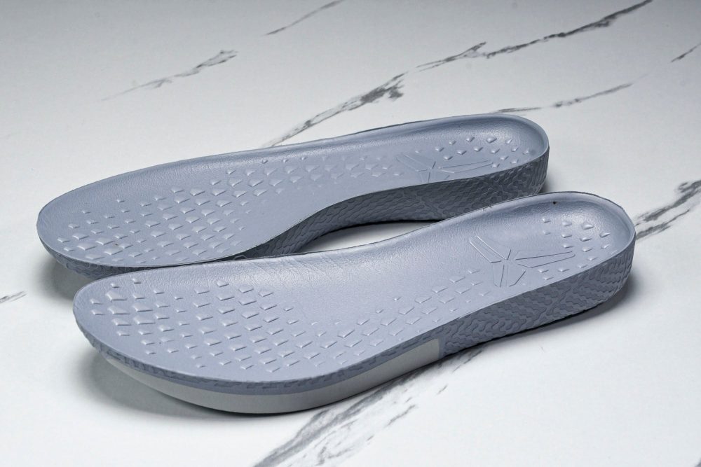 Kobe 8 Protro 'Wolf Grey' - Image 16