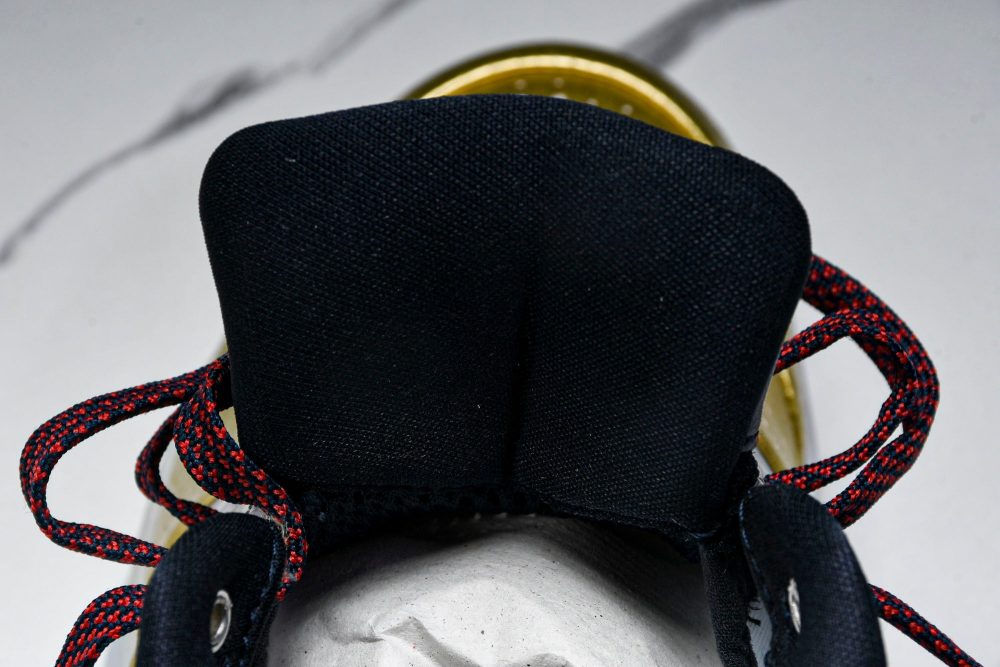 Kobe 4 Protro 'Gold Medal' - Image 12