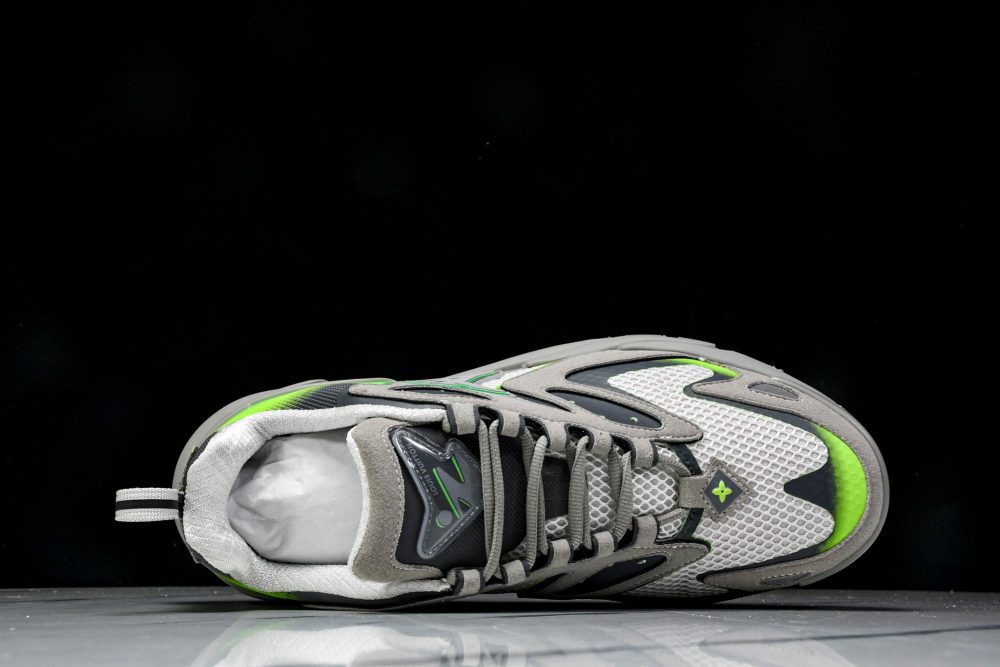 Louis Vuittоп Runner Tatic Sneaker 'Grey Green' - Image 4