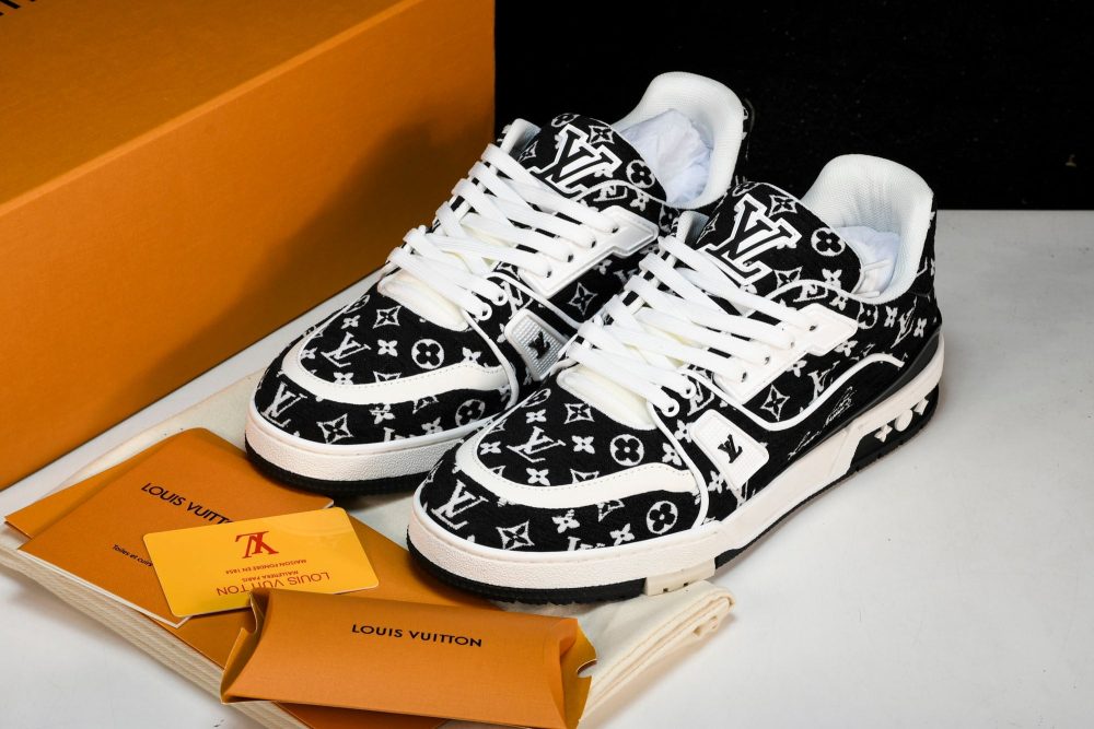 Louis Vuittоп Trainer Low 'Black Monogram Textile' - Image 20