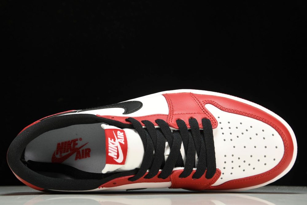 AJ1 Retro Low OG 'Chicago' - Image 4