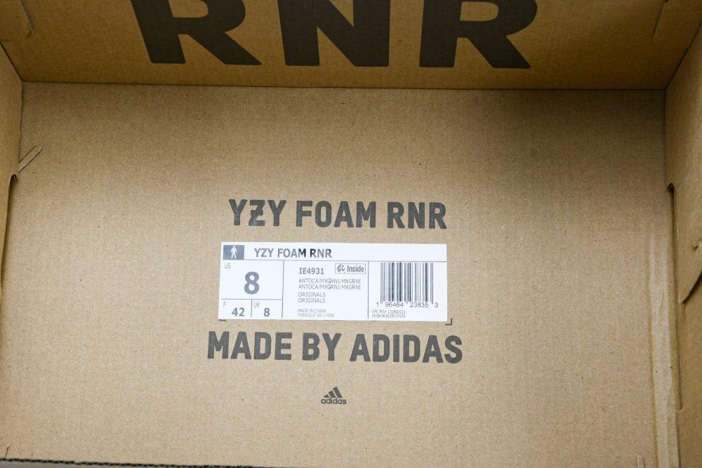 Yzy Foam RNNR 'MX Granite' - Image 19