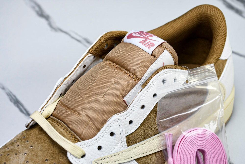 Travis Scott AJ1 Retro Low OG 'Sail Shy Pink' - Image 10
