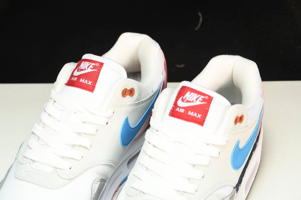 AM1 x Parra - Image 24