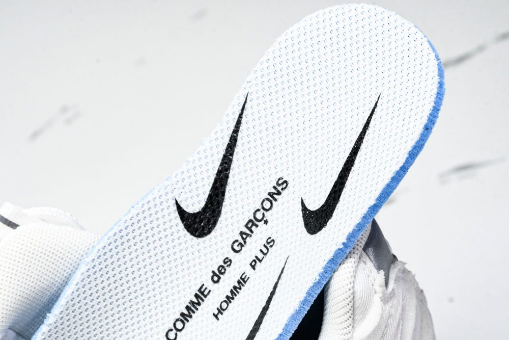 Comme des Garcons x AM95 'White' - Image 13