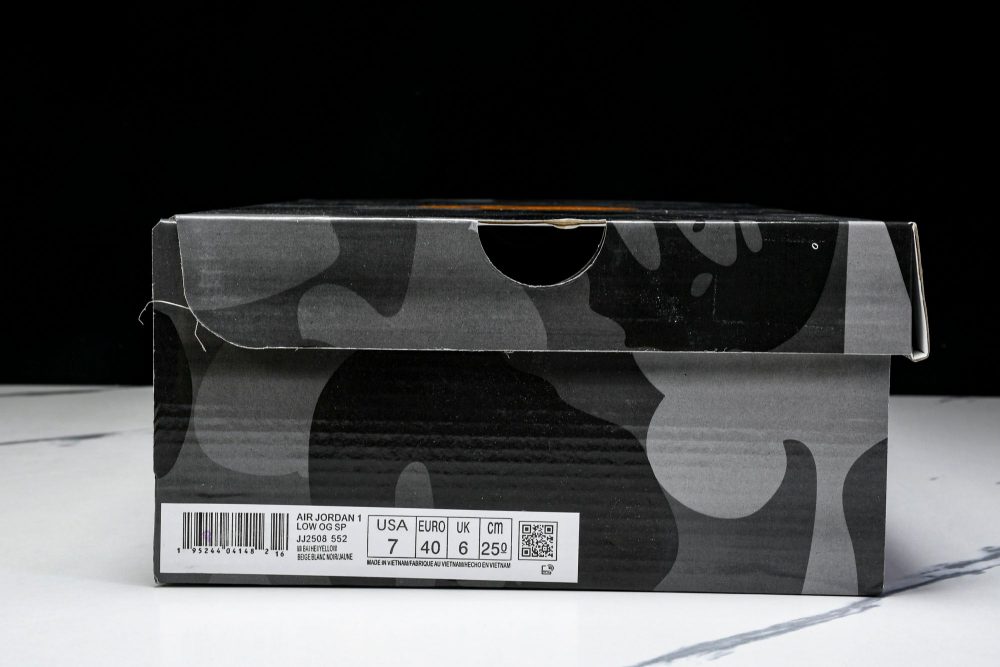 Travis Scott AJ1 Low x BAPE 'Beige Black White' (Custom) - Image 26