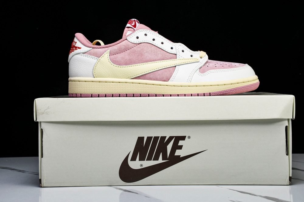Travis Scott AJ1 Retro Low OG 'Shy Pink' - Image 25