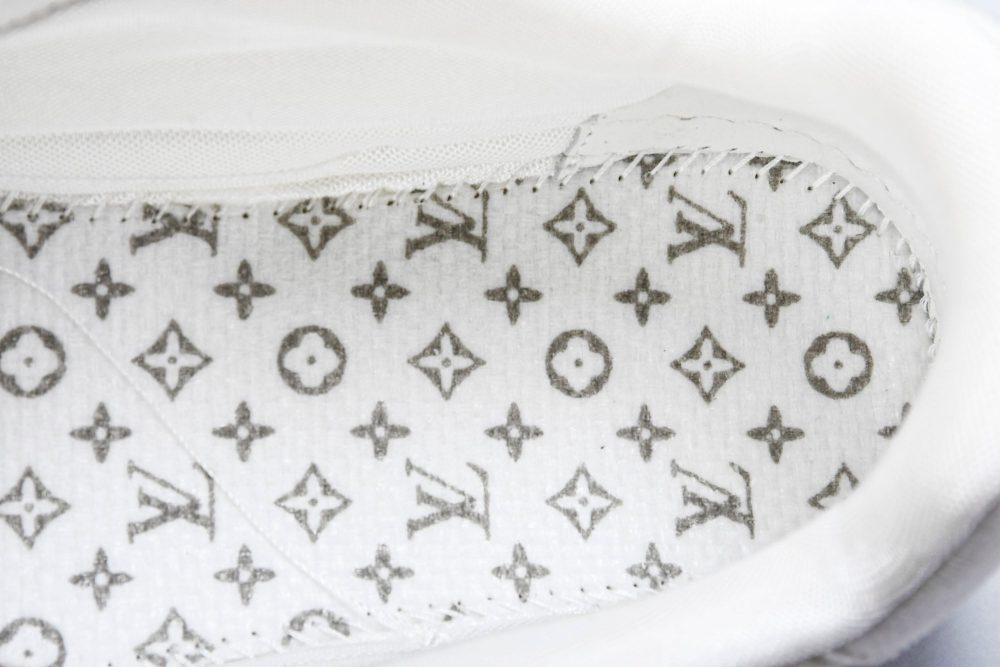 Louis Vuittоп Trainer Low 'Beige Denim Monogram Textile' - Image 13