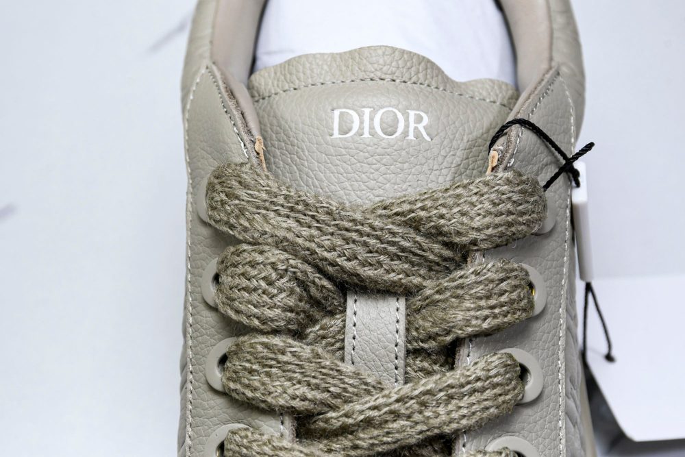 D1or B33 Gravity Leather 'Oblique Triple Beige' - Image 11
