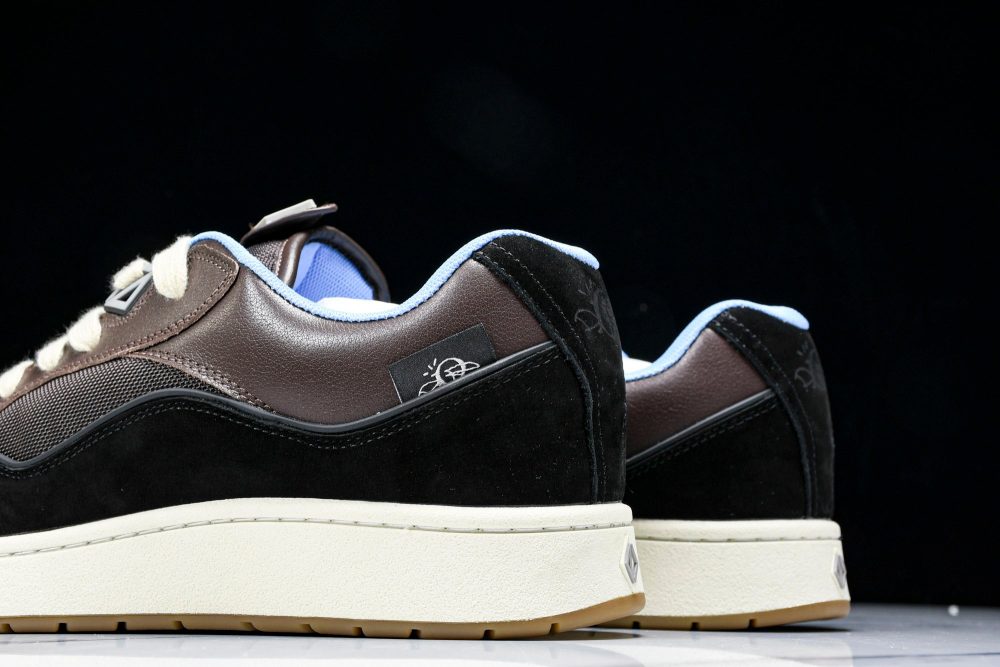 Travis Scott x D1or B713 Cactus Jack 'Mocha Black' - Image 8