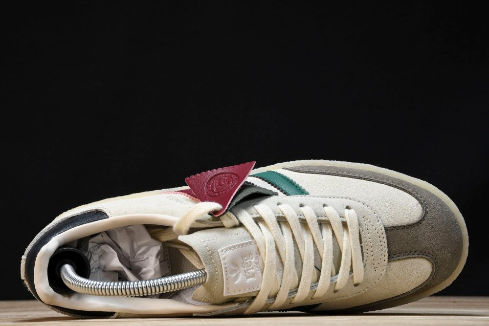AD x Clarks '8th Street Samba' by Ronny Fieg 'Kithmas Multi' - Image 4