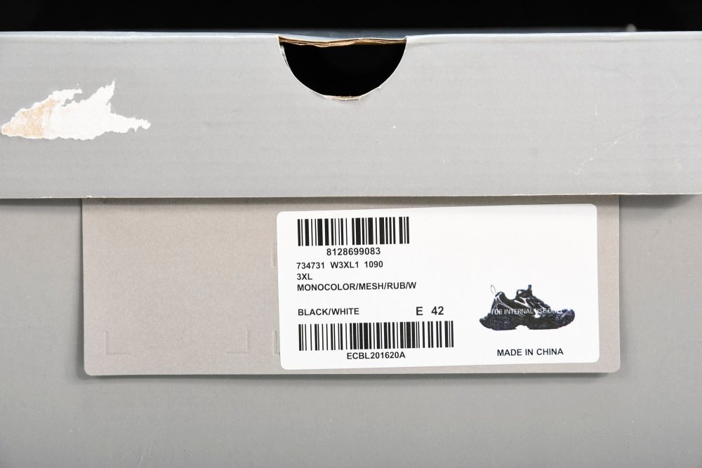 3XL Sneaker 'Black White' - Image 30