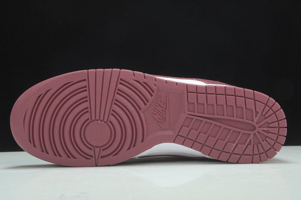 Dnk Low 'Dark Beetroot' - Image 5