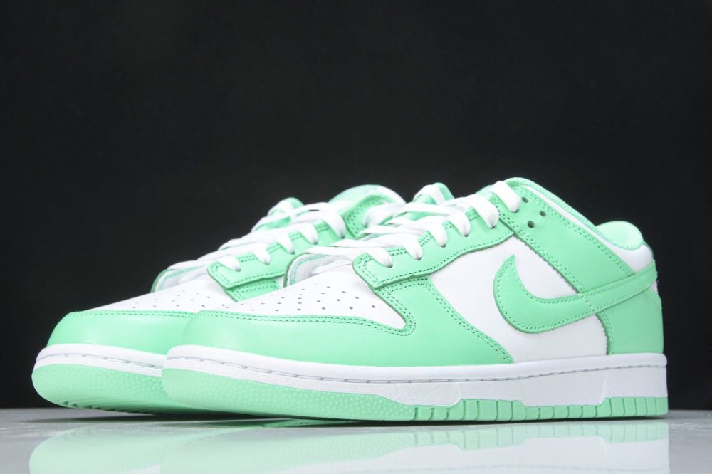 Dnk Low 'Green Glow' - Image 2
