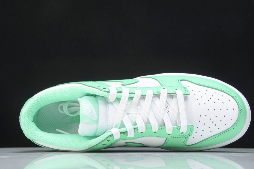 Dnk Low 'Green Glow' - Image 4