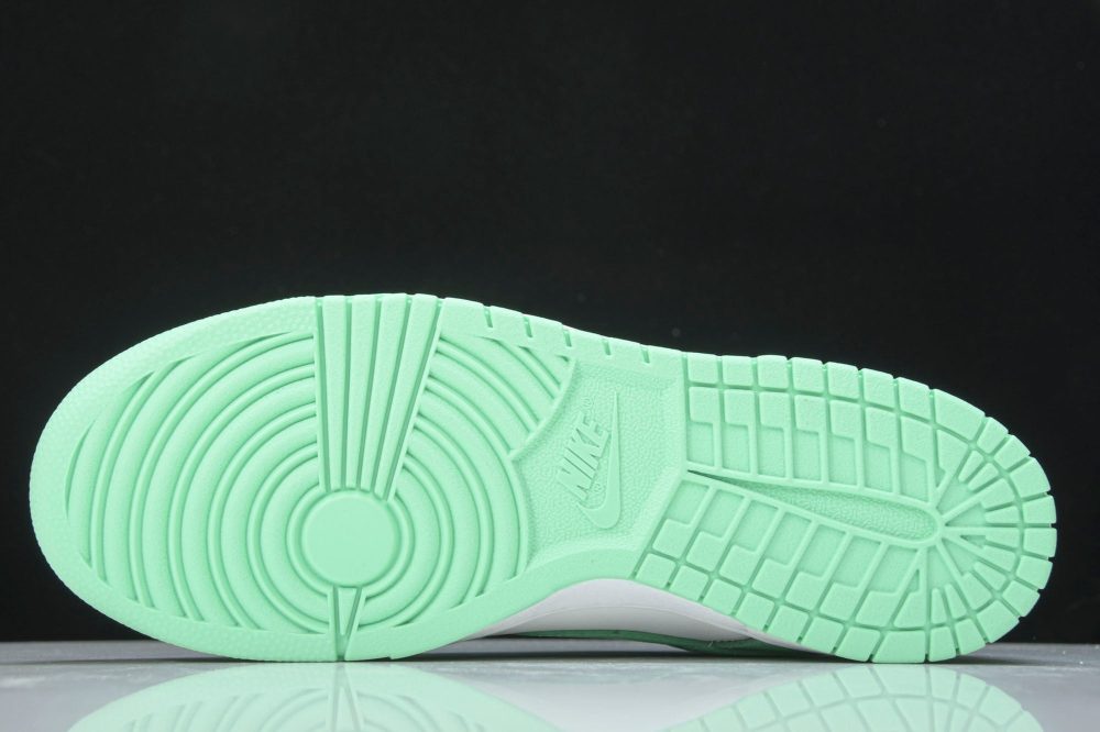 Dnk Low 'Green Glow' - Image 5