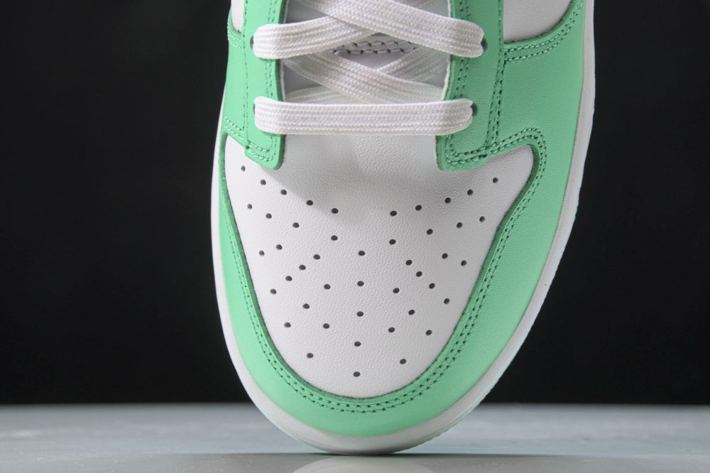 Dnk Low 'Green Glow' - Image 6