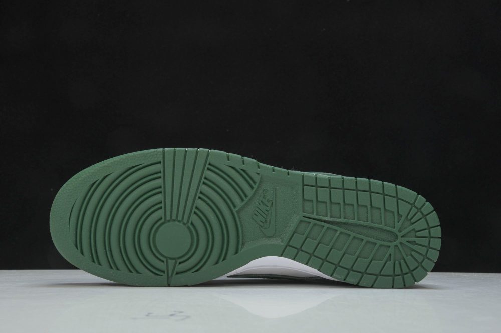 Dnk Low Green 'Michigan State' - Image 5