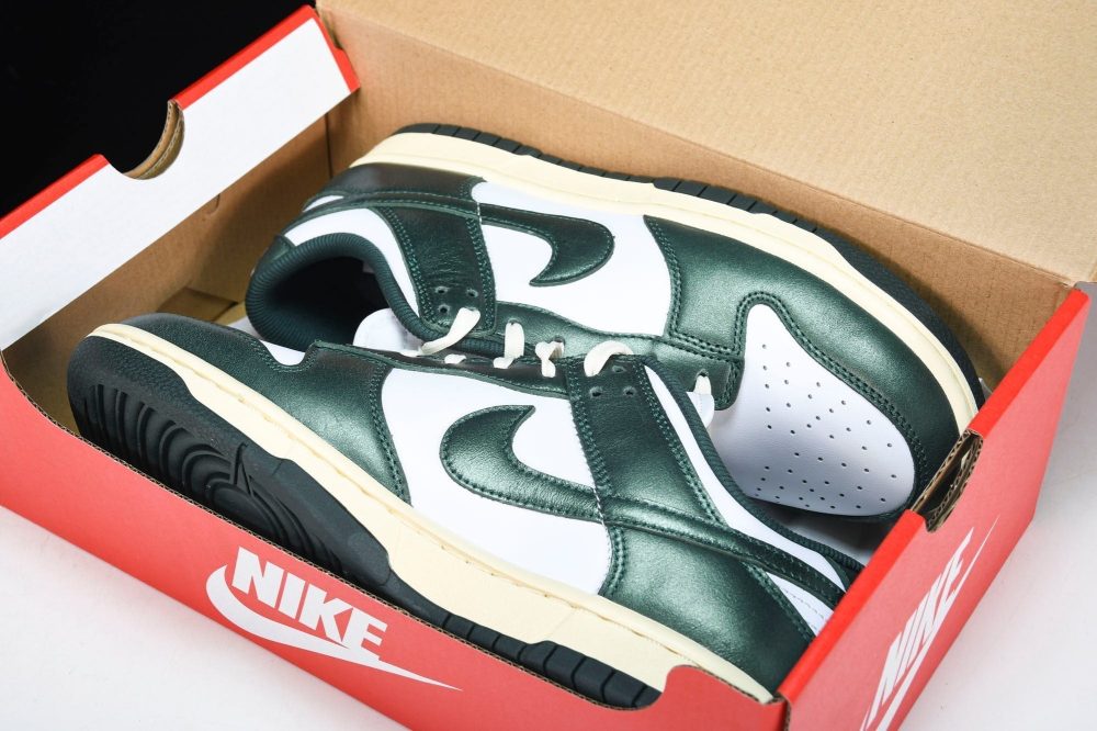 Dnk Low 'Vintage Green' - Image 19