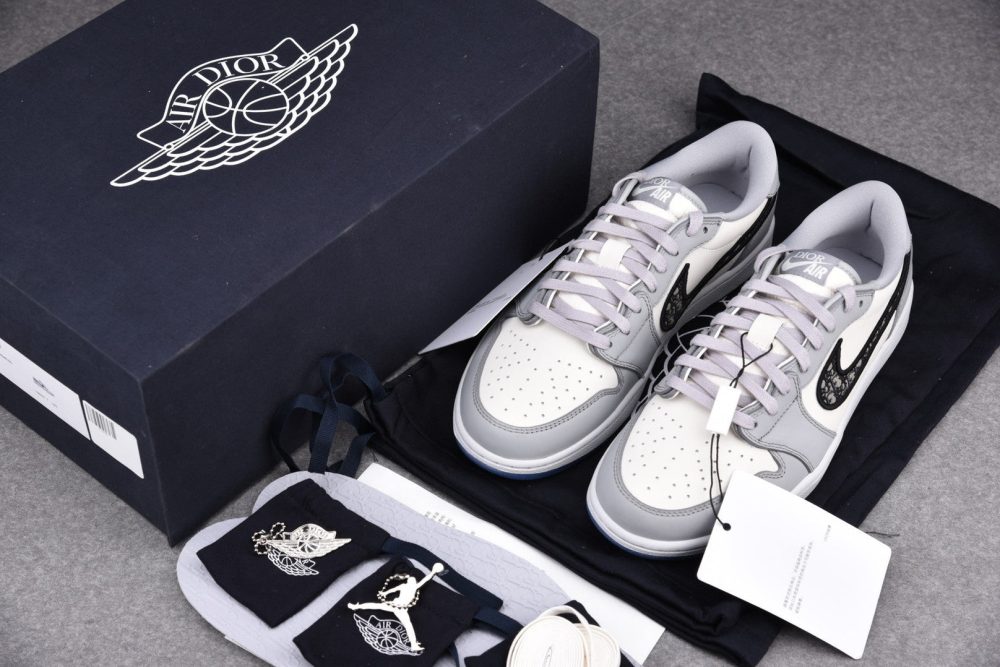 Dr x AJ1 Retro Low OG - Image 2