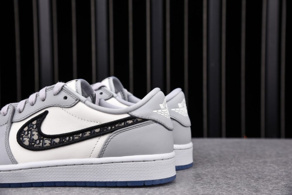 Dr x AJ1 Retro Low OG - Image 6