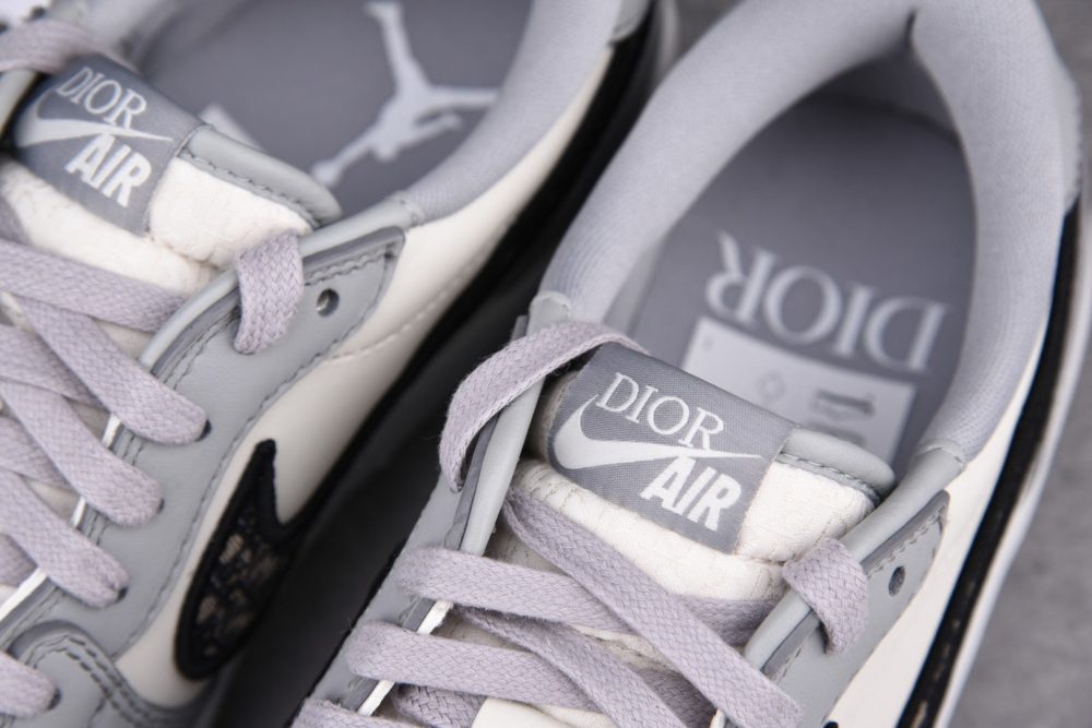 Dr x AJ1 Retro Low OG - Image 9