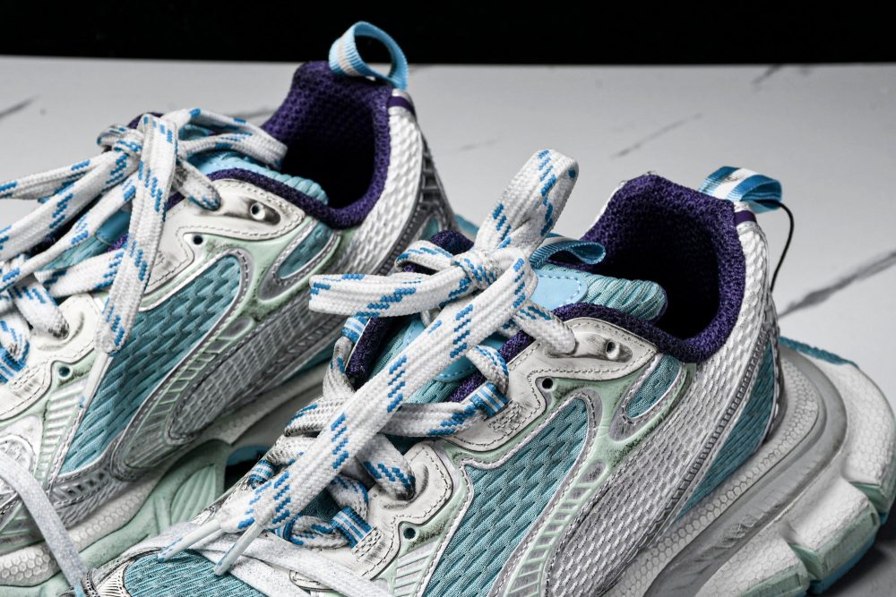 3XL Sneaker 'White Light Blue' - Image 21