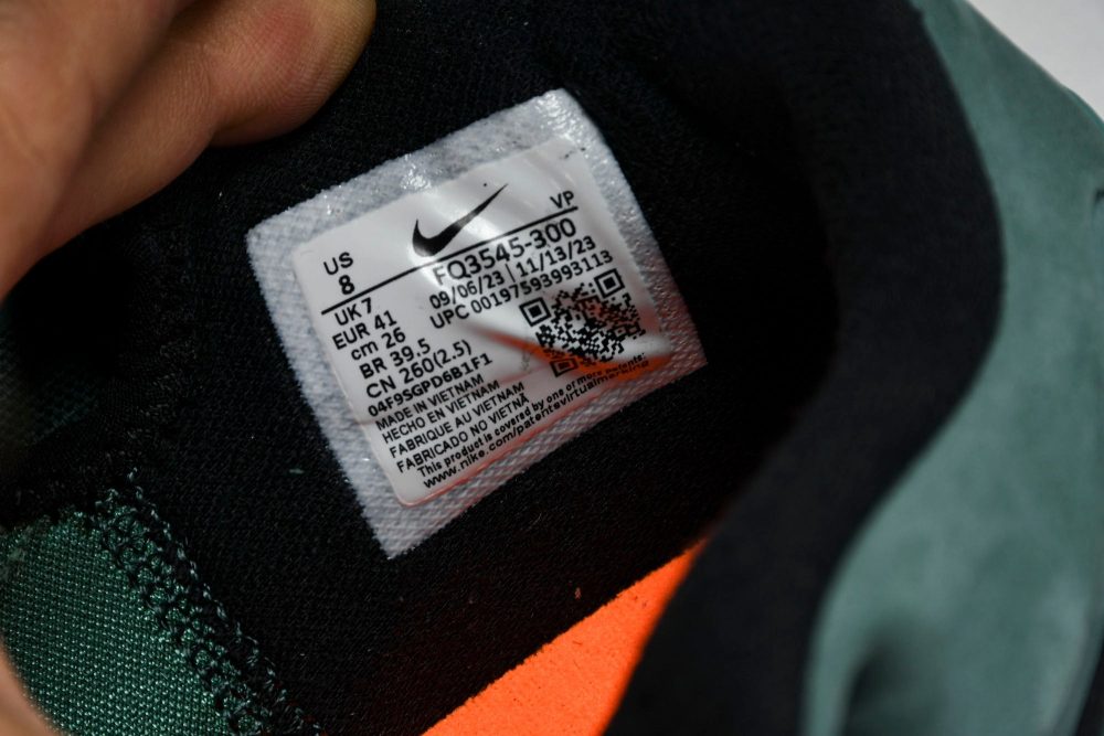 Kobe 4 Protro 'Girl Dad' - Image 13