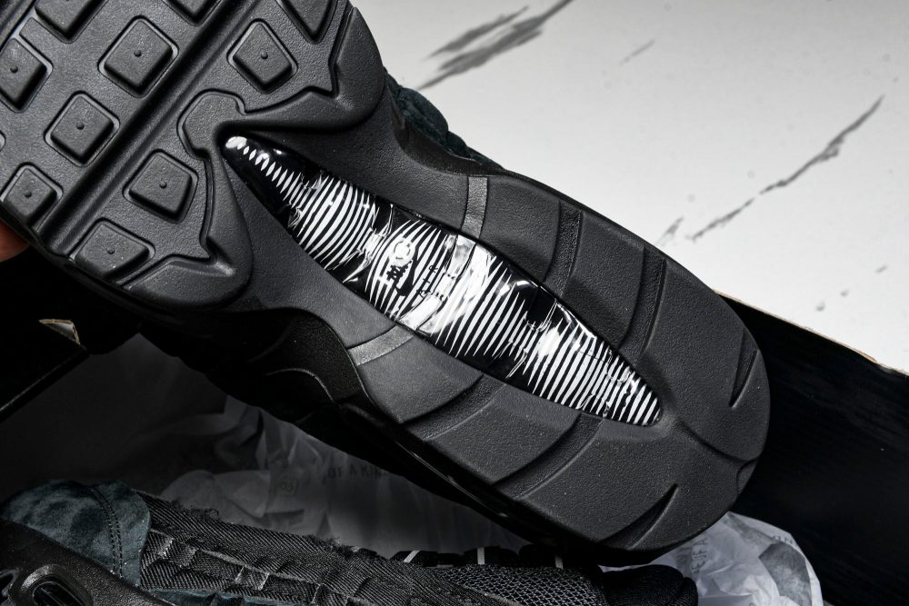 Comme des Garcons x AM95 'Black' - Image 27