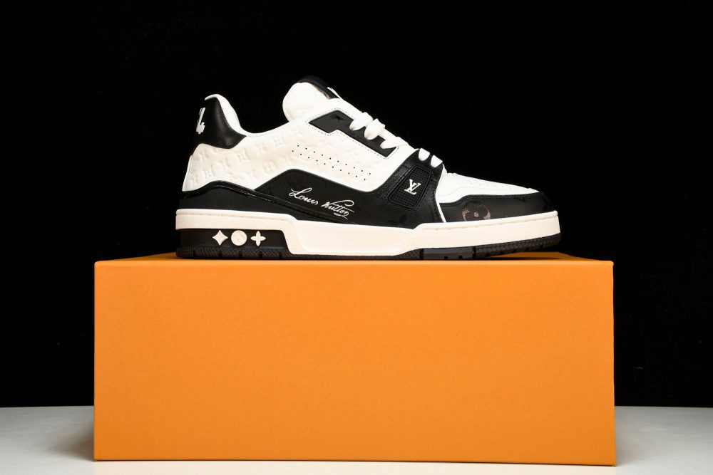 Louis Vuittоп Trainer Low 'Signature Black' - Image 26