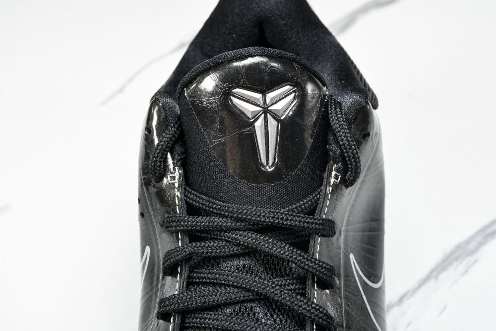 Kobe 5 'Blackout' - Image 11