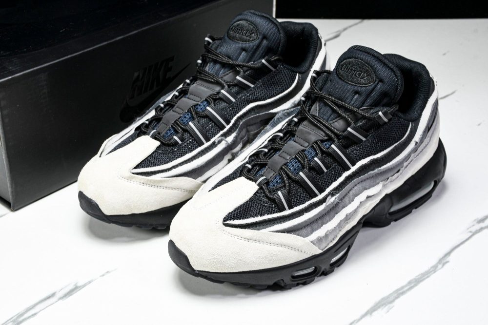Comme des Garcons x AM95 'Grey' - Image 19