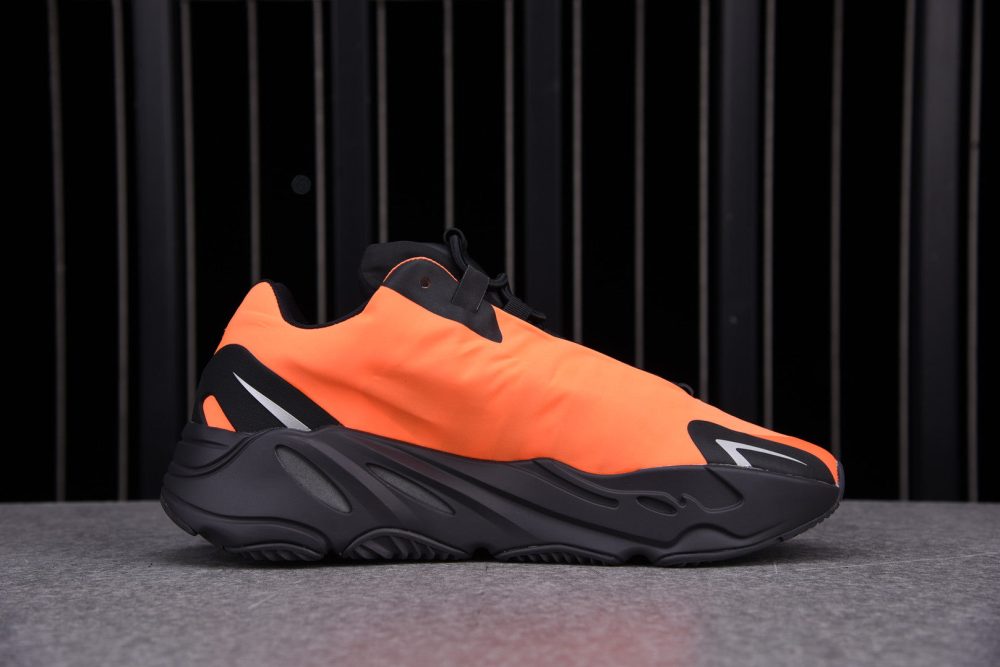 Yzy Boost 700 MNVN Orange - Image 6