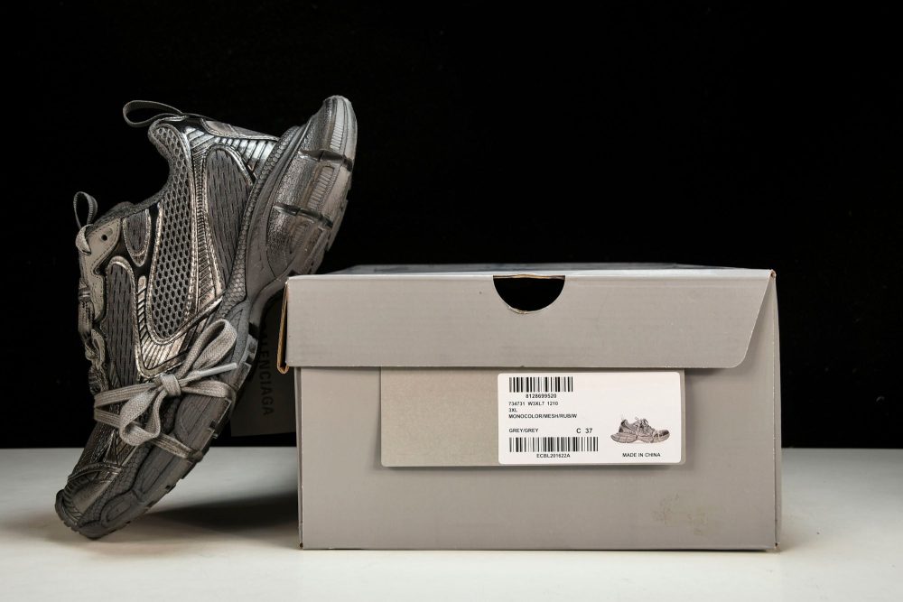 3XL Sneaker 'Grey' - Image 28