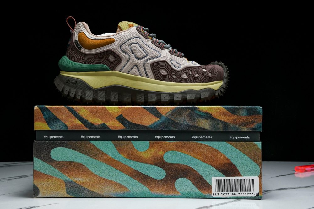 Salehe Bembury x Moncler Trailgrip Genius Grain GTX 'Brown' - Image 24