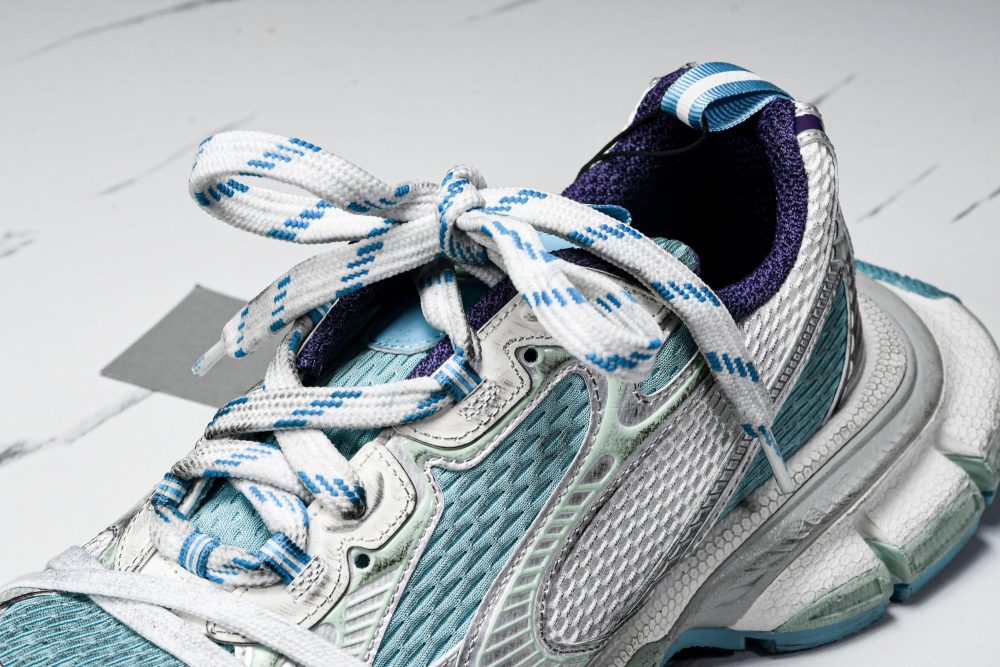 3XL Sneaker 'White Light Blue' - Image 10
