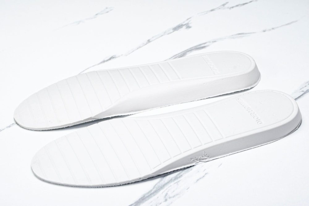D1or B22 'White Beige Silver' - Image 16