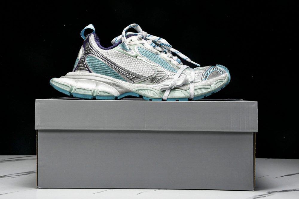 3XL Sneaker 'White Light Blue' - Image 25